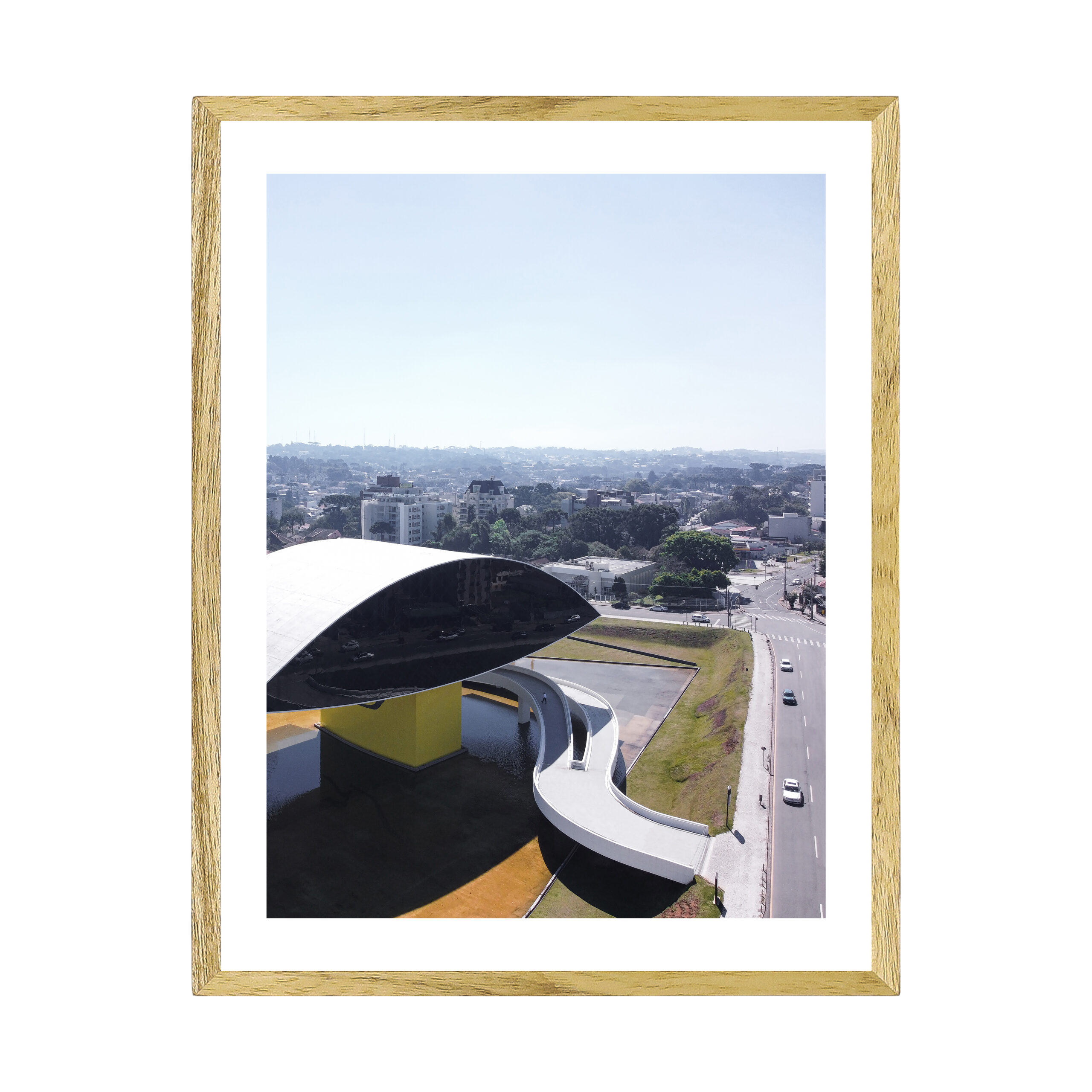 MUSEU OSCAR NIEMEYER